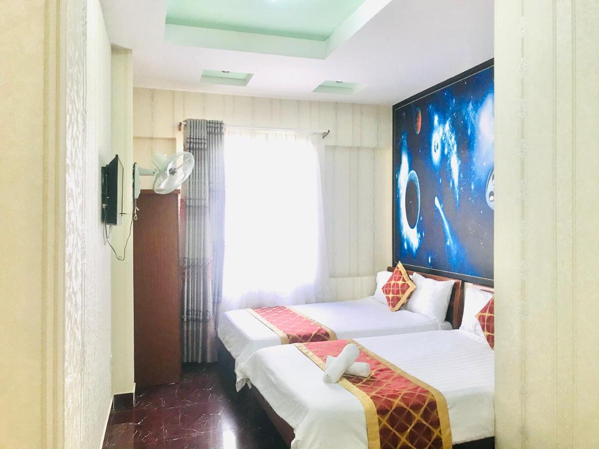 Hung Phat Dalat Hotel エクステリア 写真